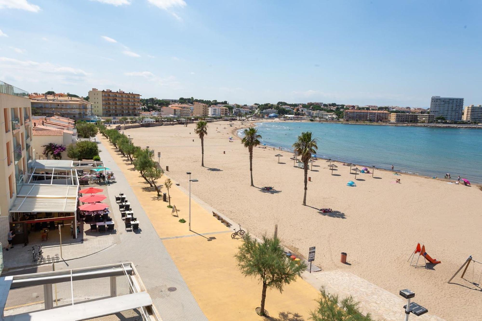 Passeig Del Mar Appartement L' Escala Buitenkant foto